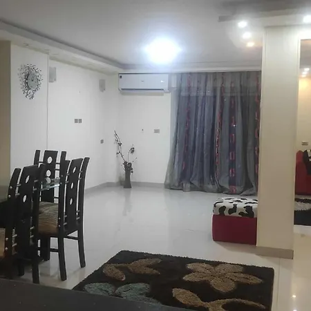 Comfy Luxurious Apartments In Central Location In Mansheyet El Bakry East Cairo-3